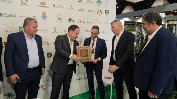 لقاءات زراعية سورية-إيطالية بارزة لتطوير قطاع المشاتل في معرض Greenitaly ببارما